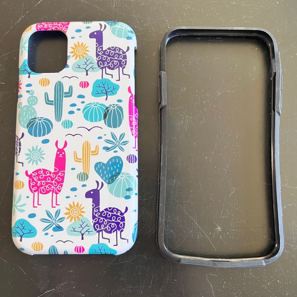 iPhone 11 Phone Case Llamas and Cacti